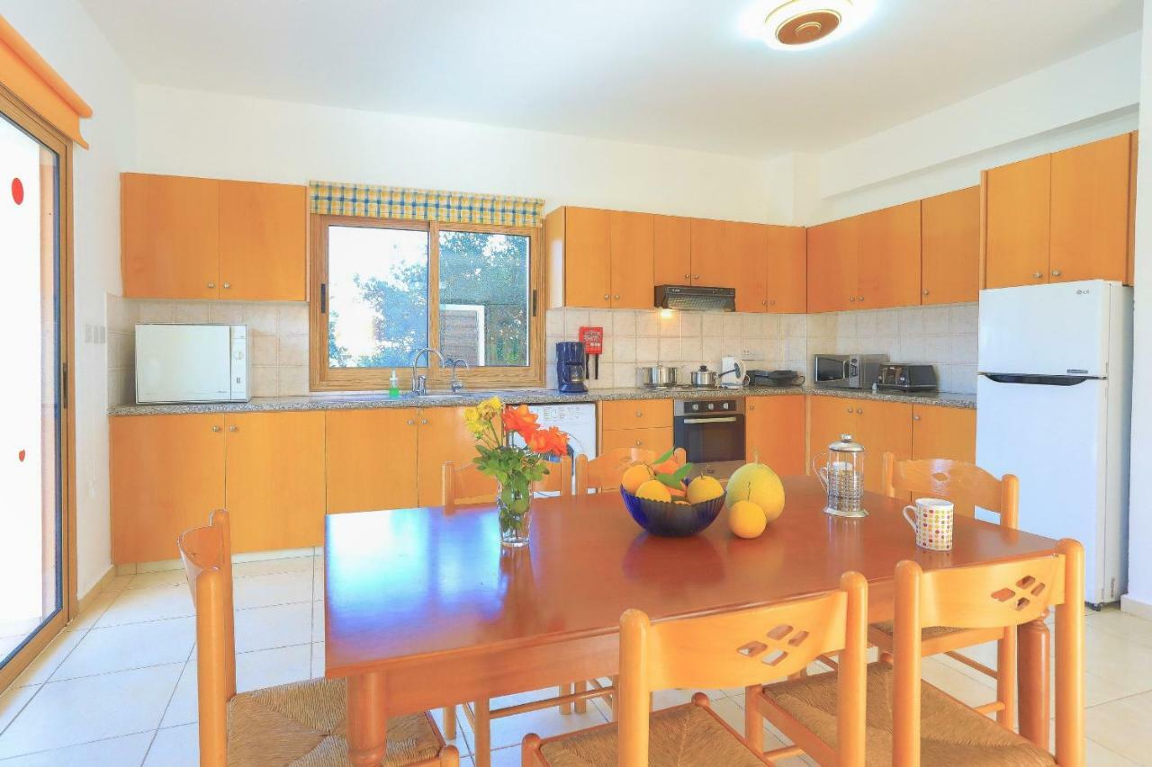 Villa Athina Finiki Polis ภายนอก รูปภาพ
