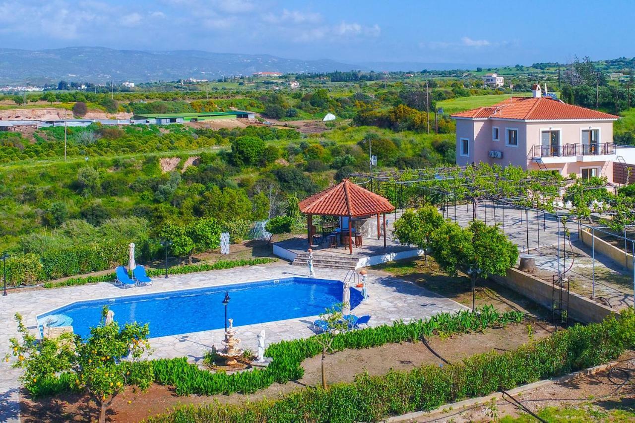 Villa Athina Finiki Polis ภายนอก รูปภาพ