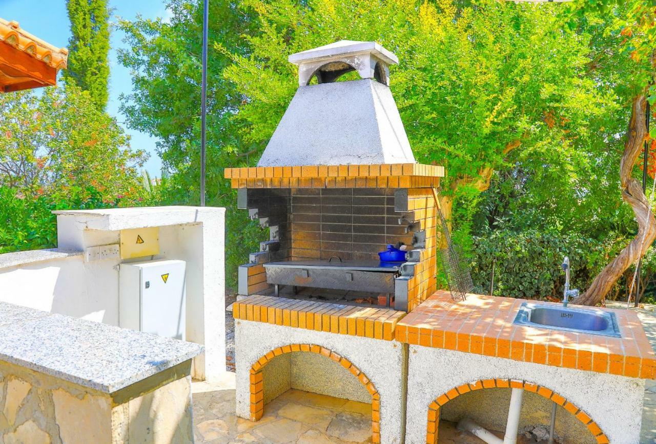 Villa Athina Finiki Polis ภายนอก รูปภาพ